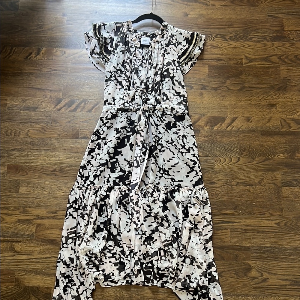 Misa Los Angeles Elegant Black and White with pink accents Women's Dress